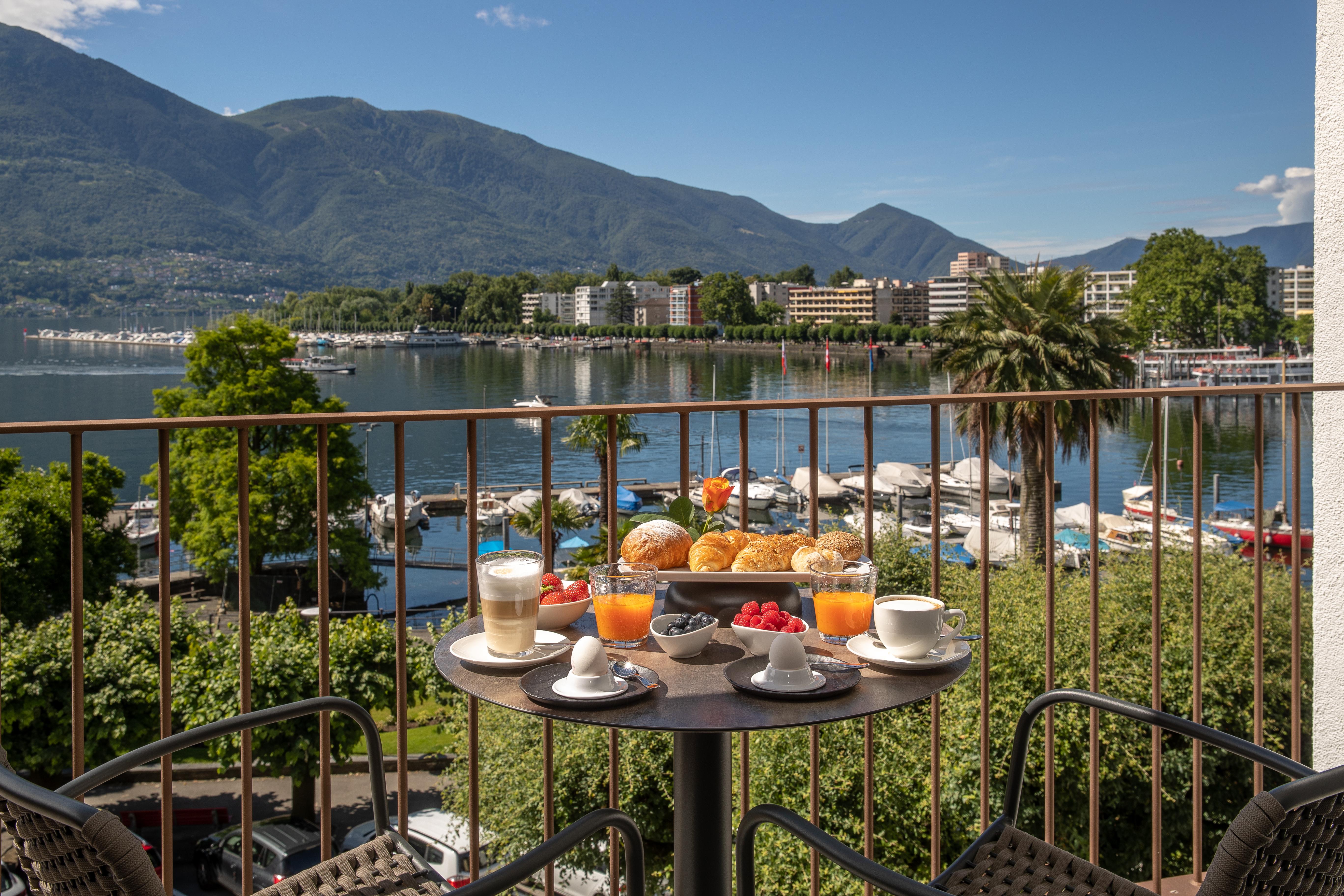 Hotel Lago Maggiore - Welcome! Locarno Buitenkant foto